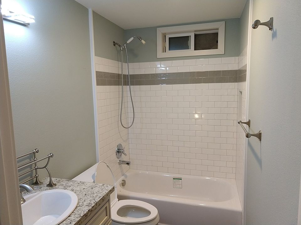 1st image of 7811 NE 14th St