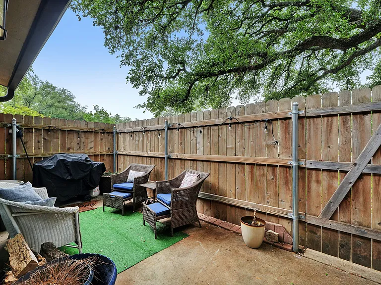 4159 Steck Ave #101 — Photo 31
