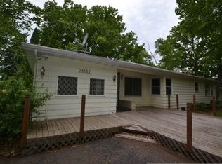 28182 Johnson Ln, Chisago City, MN 55013