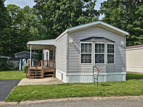160 Tulip Ln