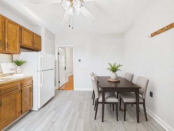 3rd image of 148 N 21st St