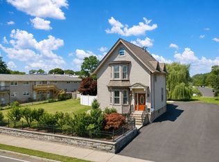167 Center St, Ludlow, MA 01056