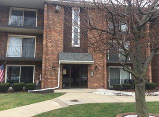 13050 S Marquette Ave APT 1E, Chicago, IL 60633