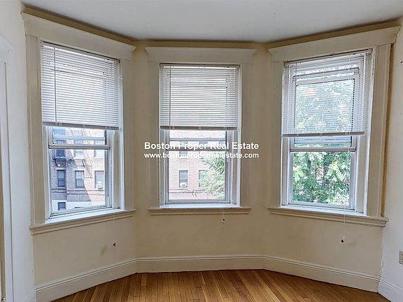 117 Park Dr. #15 Boston - Fenway Unit Photo 2