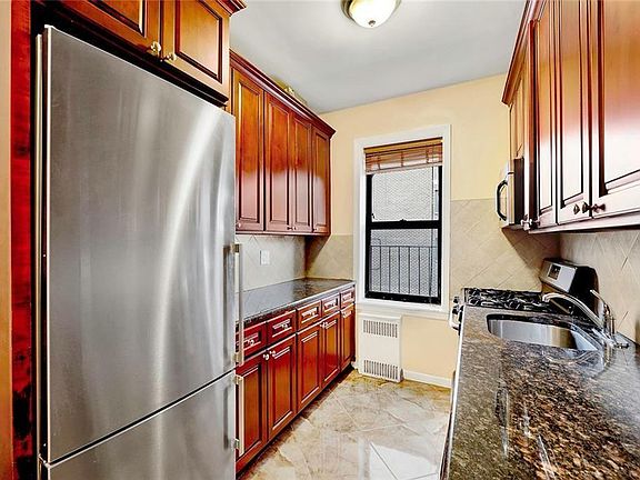 5th image of 515 Avenue I APT 2G