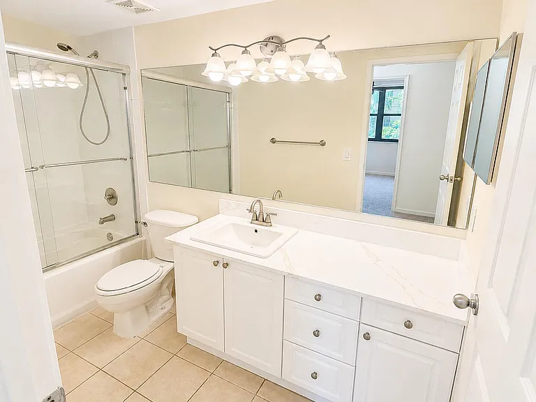 651 Okeechobee Blvd #302 — Photo 8