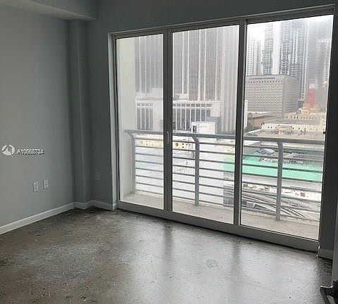 4th image of 133 NE 2nd Ave APT 906