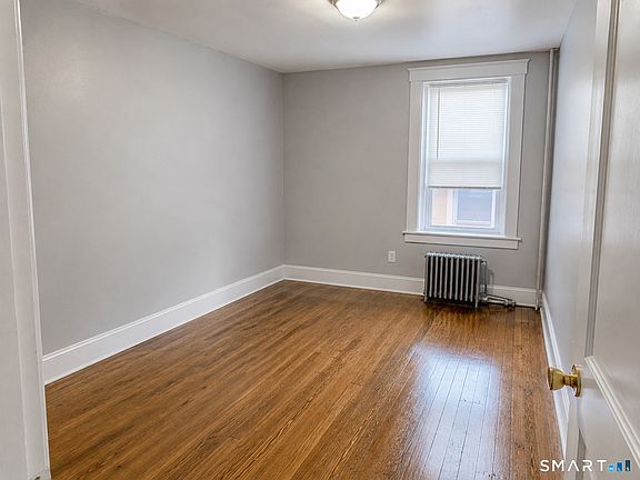 5th image of 14-2 Portland St