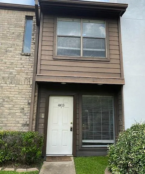 2601 S Braeswood Blvd #403 — Photo 2