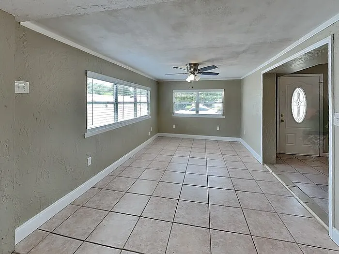 2514 E 10th Avenue Dr — Photo 4