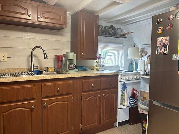 3rd image of 1159 Harry Sutton Rd #C253