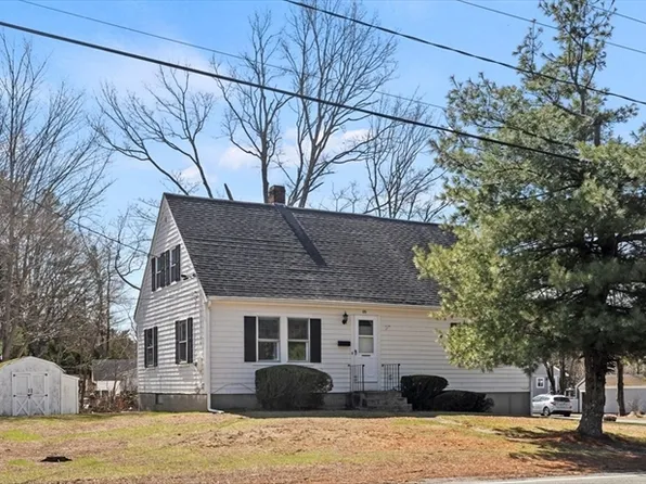 370 North Ave, Rockland, MA 02370