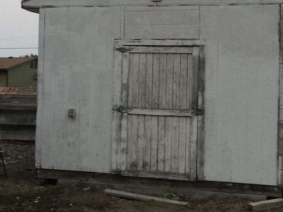 Storage shed