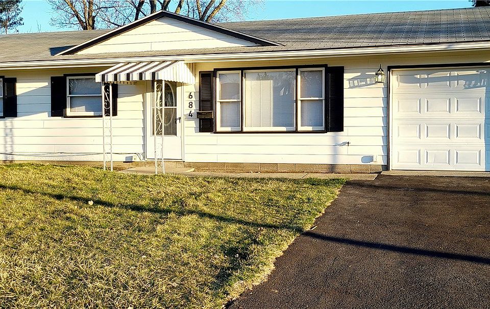 1st image of 684 La Clede Ct