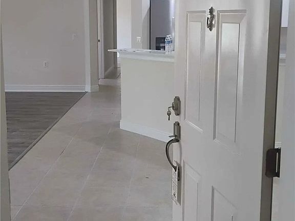 2nd image of 2913 Tuscan Dr Unit 203