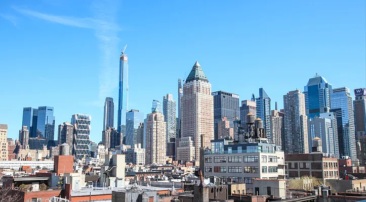 Rented by Avenues Real Estate | media 22