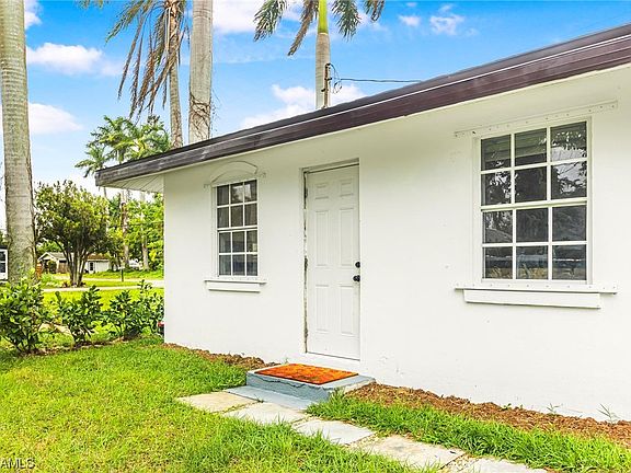 5th image of 21 Cabana Ave
