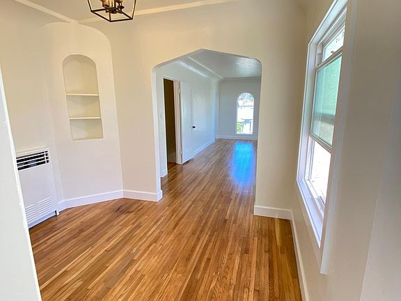 Nook area leading to living