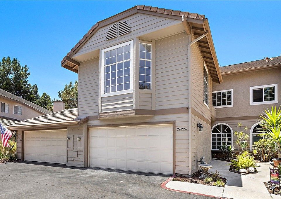 1st image of 26226 Glendon Ln