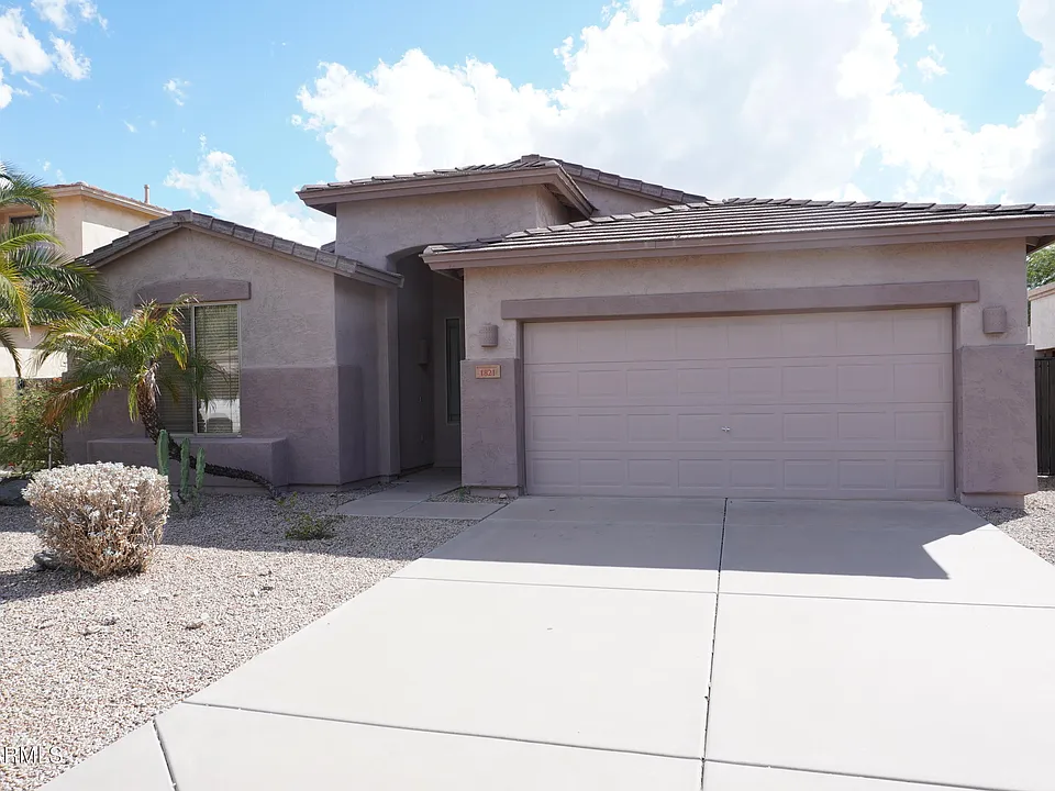 1821 W Glenhaven Dr