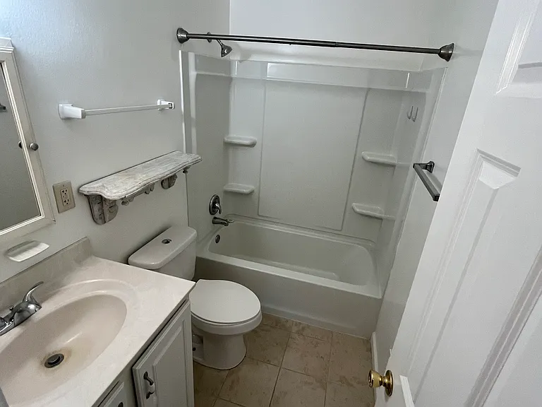 44 Lynch Farm Dr — Photo 11