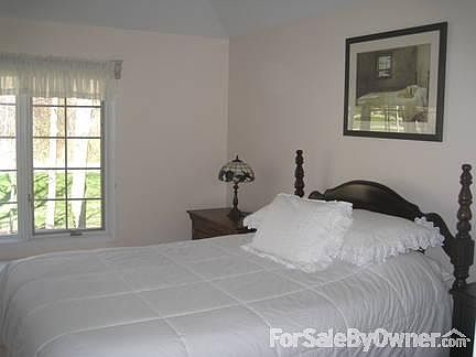 5th image of 5131 Autumn Glen St