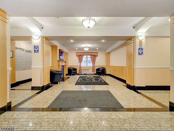2nd image of 70 S Munn Ave APT 808