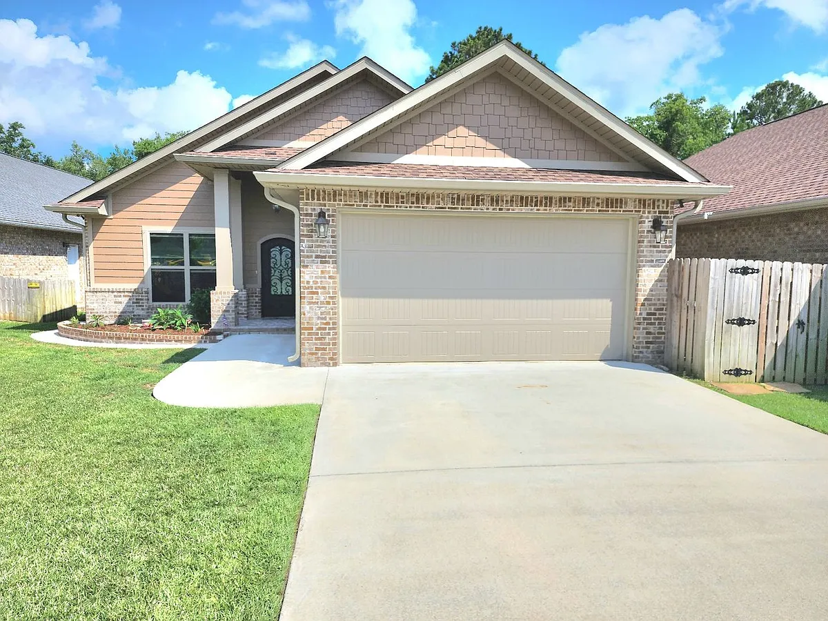 Building Photo - 662 Wild Heron Way