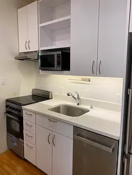 Rented by Georgine Podhorsky, LREB