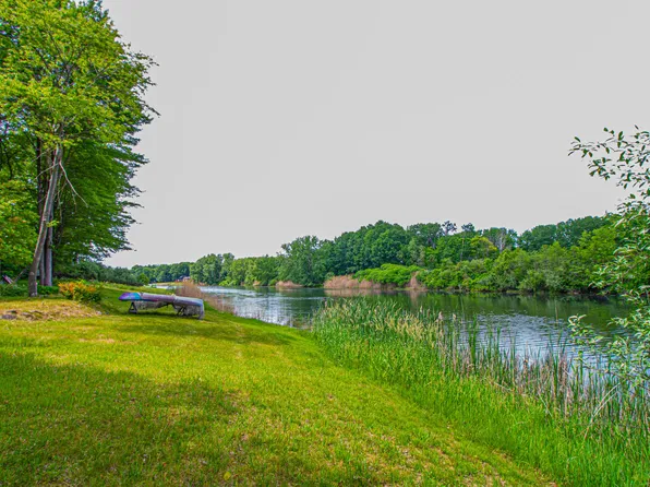 9518 Sunset Dr Unit 348, Stanwood, MI 49346
