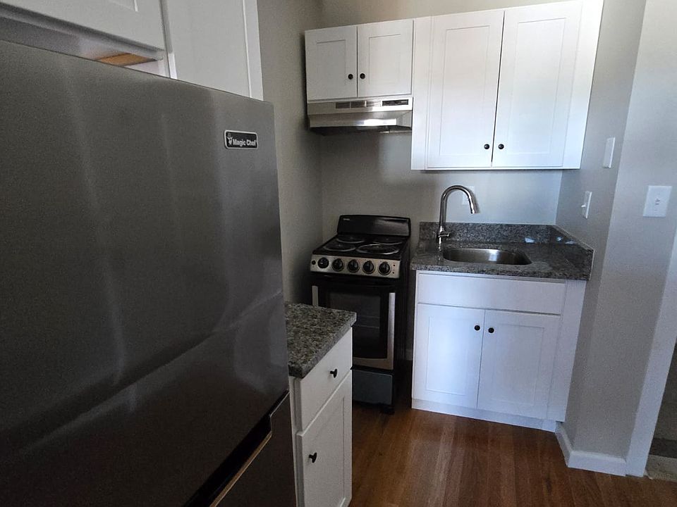 1st image of 1175 Chapel St #505A