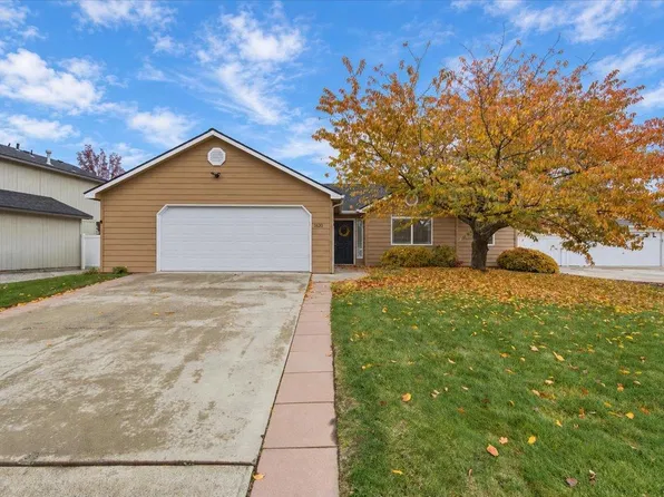 1620 N Rio Grande Ln, Greenacres, WA 99016