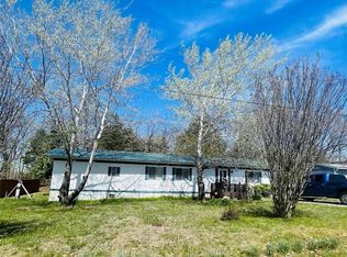 409 Crystal Ln, Rosebud, MO 63091