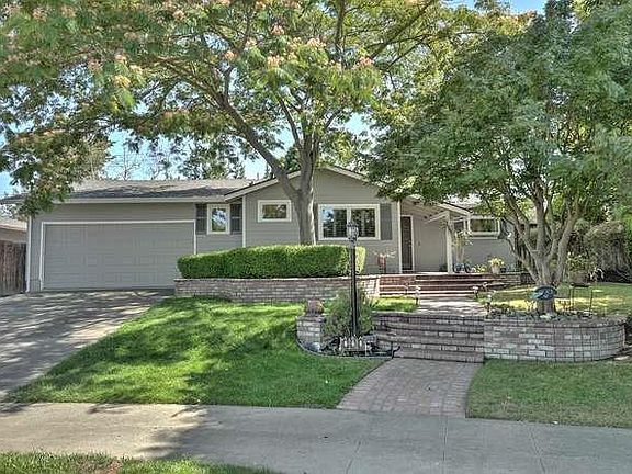 2nd image of 193 Howes Dr