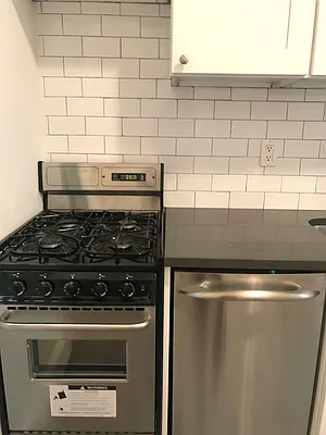 Rented by Paley Management | media 23