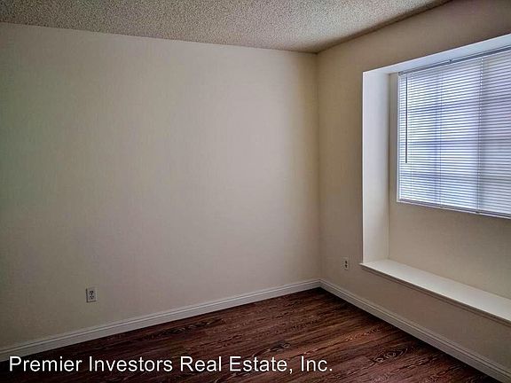 5th image of 2610 Blue Fox Dr