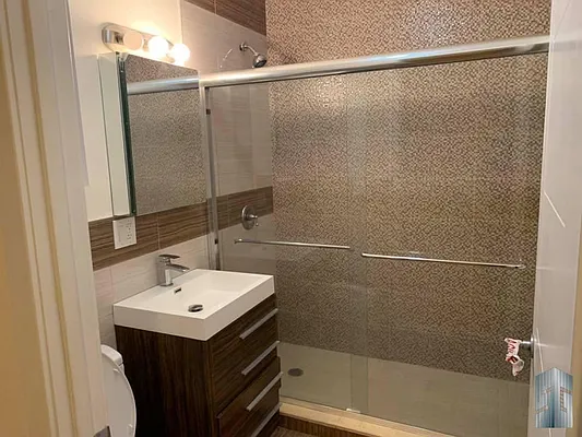 Rented by Skyline Group Real Estate | media 19