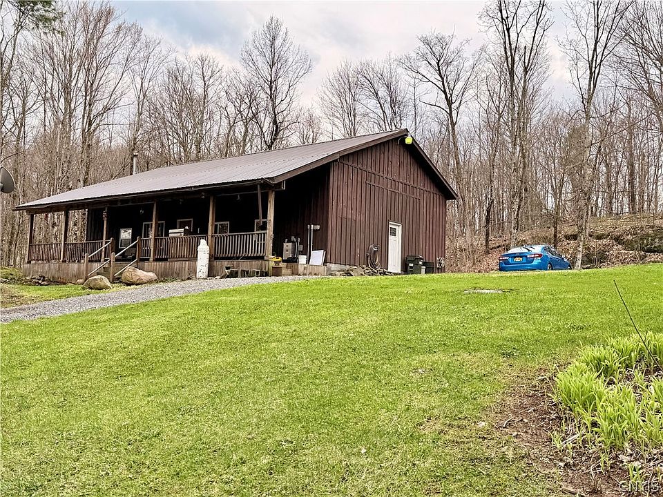 1st image of 9689 Erie Canal Rd