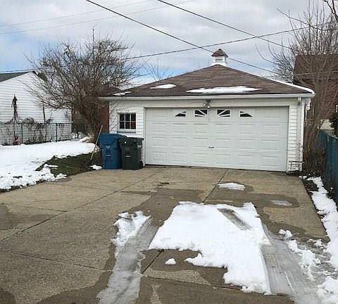 3rd image of 2112 Brookdale Ave