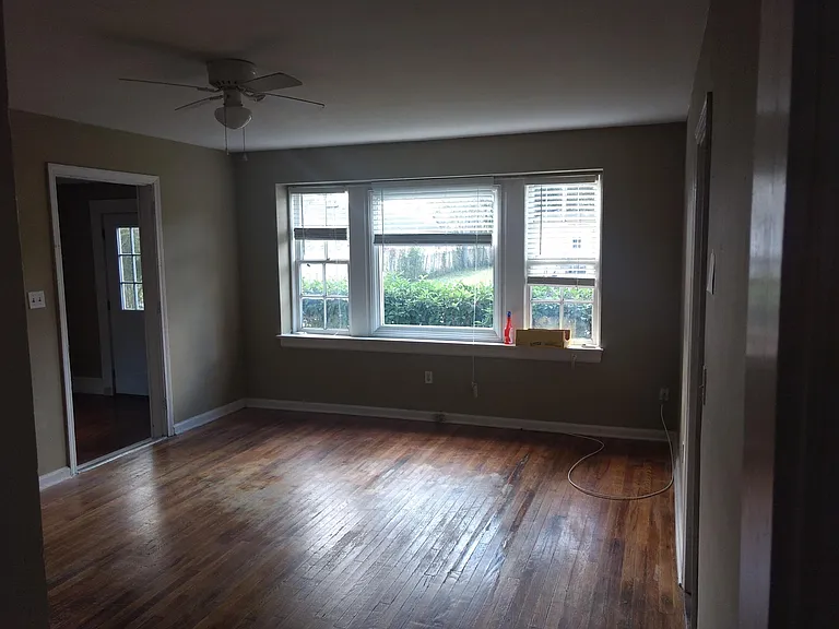 1243 Stimson St — Photo 2