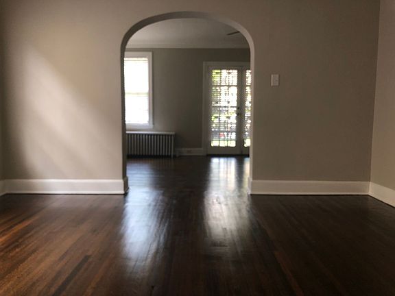 4th image of 1333 Harbert Ave #1
