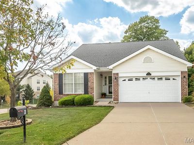 2 Soenker Cir, Saint Peters, MO, 63376