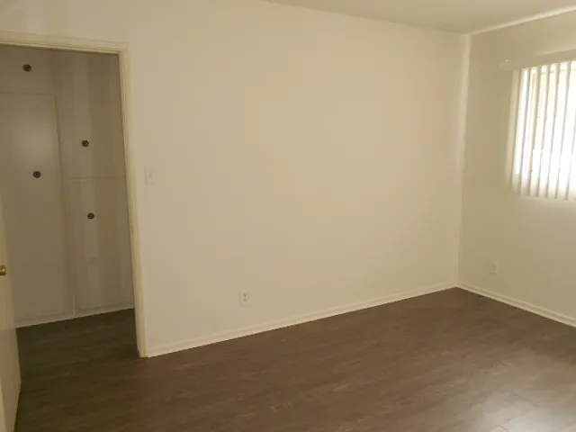 1806 Corinth Ave #8 — Photo 24