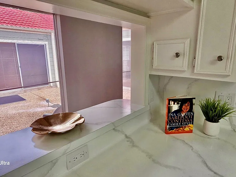 7846 Bankside Dr — Photo 4