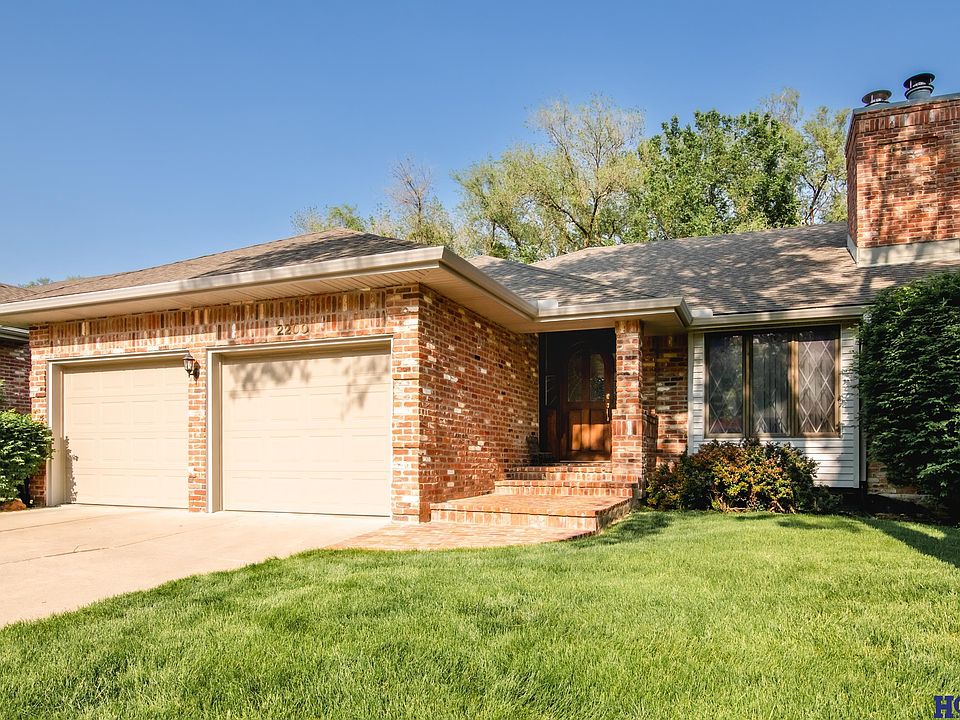 1st image of 2200 Heritage Pines Ct