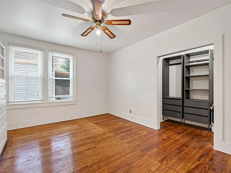 2519 Stevens St — Photo 33