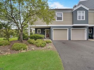 388 Waterview Rd, Bridgewater, NJ 08807