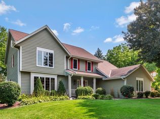 2380 Macaulay Dr, Brookfield, WI 53045