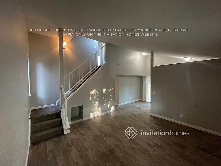 17405 E Temple Dr — Photo 2