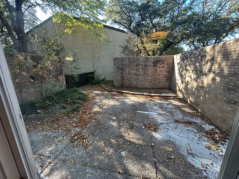 1817 Pueblo Pl — Photo 9